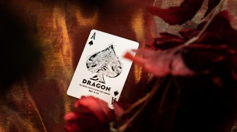 Karty Dragon Red 2024