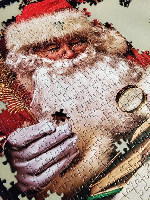 Puzzle 1000 elementów Święty Mikołaj w swoim domu