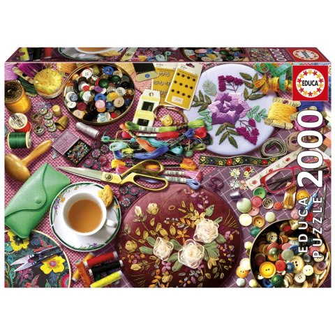 Puzzle 2000 el. Stół do szycia Educa