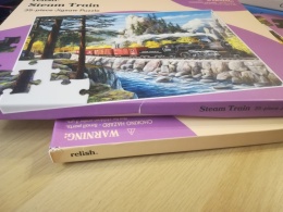 OUTLET PUZZLE 35 ELEMENTÓW - LOKOMOTYWA PAROWA, relish.