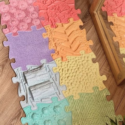 WOOPIE Mata Sensoryczna Puzzle 8 el. Pastelowa Tęcza