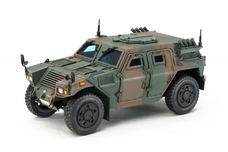 Model plastikowy JGSDF Light Armored Vehicle