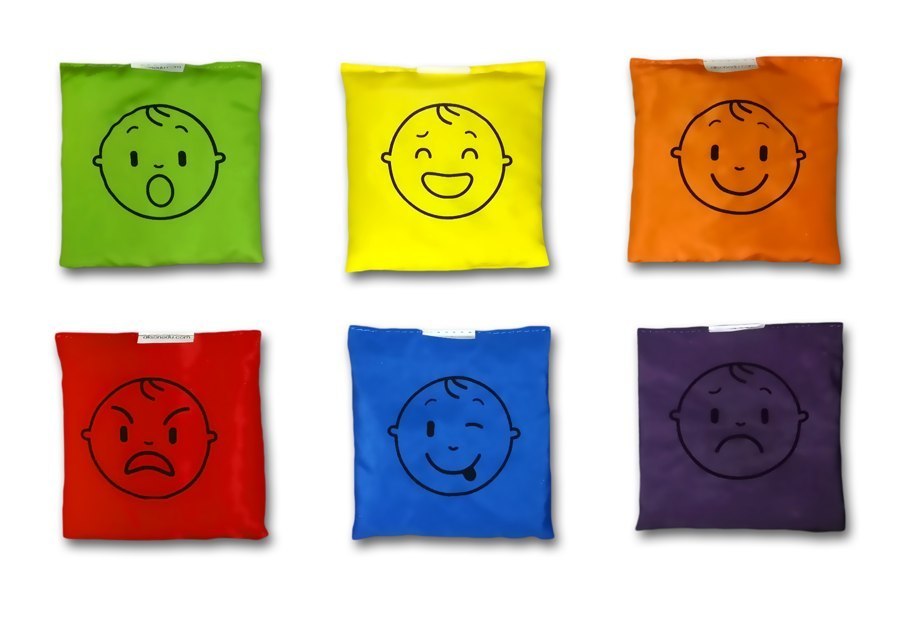 Emocje seniora &ndash; pomoce terapeutyczne woreczki gimnastyczne